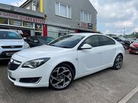 VAUXHALL INSIGNIA