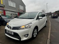 TOYOTA VERSO