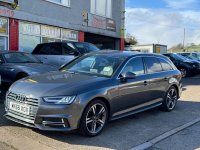 AUDI A4 AVANT