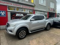 NISSAN NAVARA