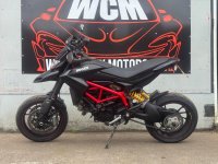 DUCATI Hypermotard