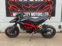 DUCATI Hypermotard