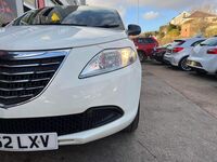 CHRYSLER YPSILON