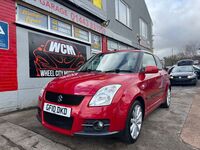 SUZUKI SWIFT
